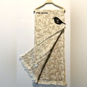 🎁Piscatextil Throw Blanket - Leaves on Vines - Cream and Caramel